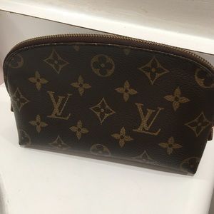 Authentic Louis Vuitton Pouch